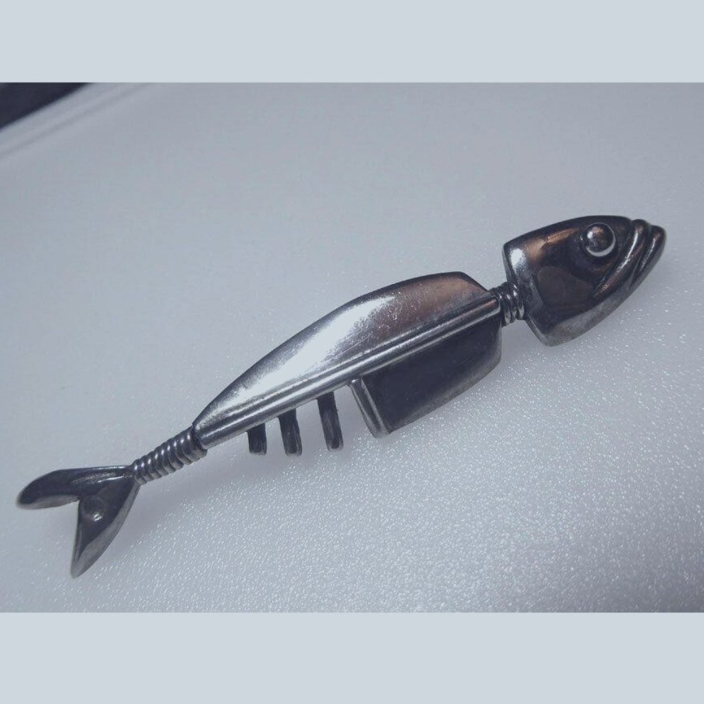 Vintage 1975 Unusual Artist Signed Sterling Silver Fish Brooch Signed & Numbered
